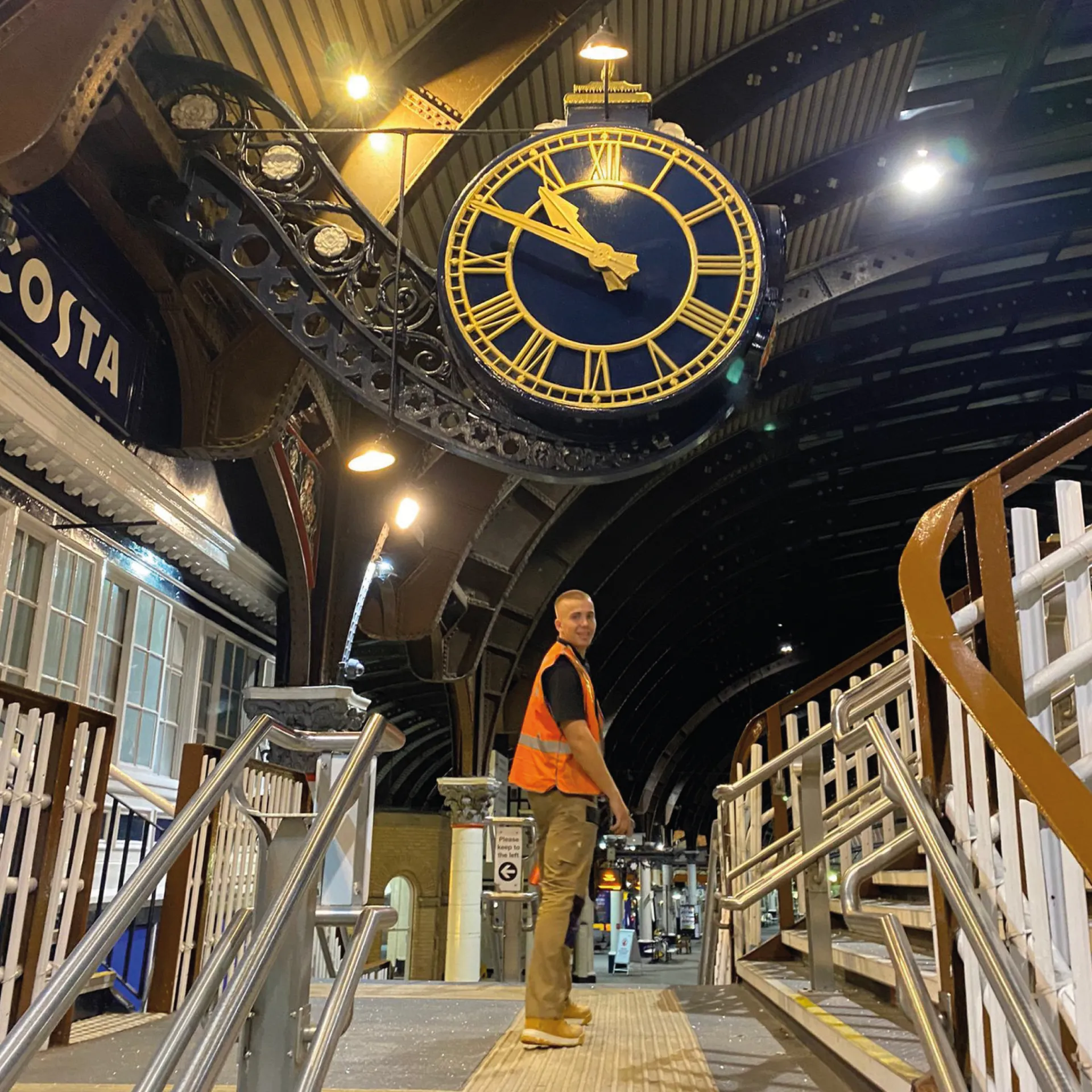 We were delighted to be commissioned to provide secondary glazing as part of the refurbishment of the Travel Centre at the station. 